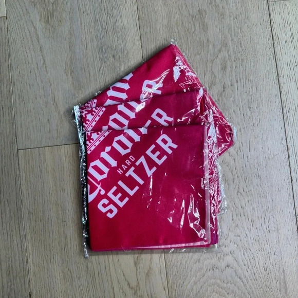 Pack of 4 Pink Ombré Corona Branded Bandana - Picture 4 of 6